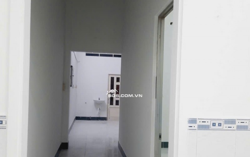 Chính chủ cần bán nhà mặt tiền 72m2 KDC Hưng Phú 1, TP Cần Thơ